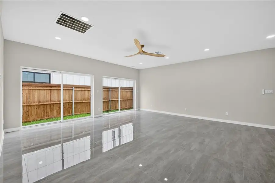 Spacious, unfurnished interior of a new home in , Irving (Image 15). Spacious, unfurnished interior of a new home in , Irving (Image 15).