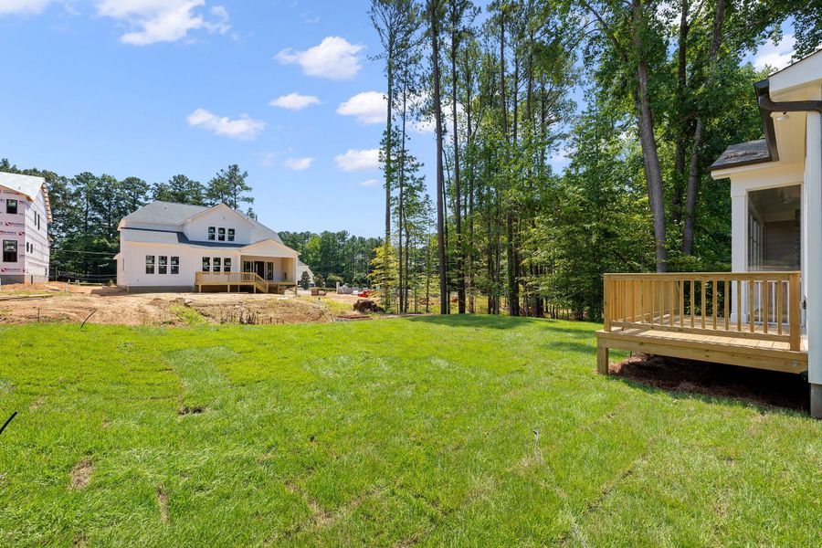 Representative exterior details of a home built from the The Emerson by RobuckHomes in Stonehenge, Raleigh (Image 65).