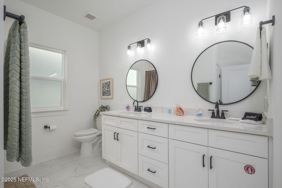 Furnished interior view inside a new home in , St. Augustine (Image 17).