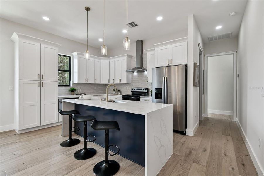 Furnished interior view inside a new home in , St. Petersburg (Image 16).