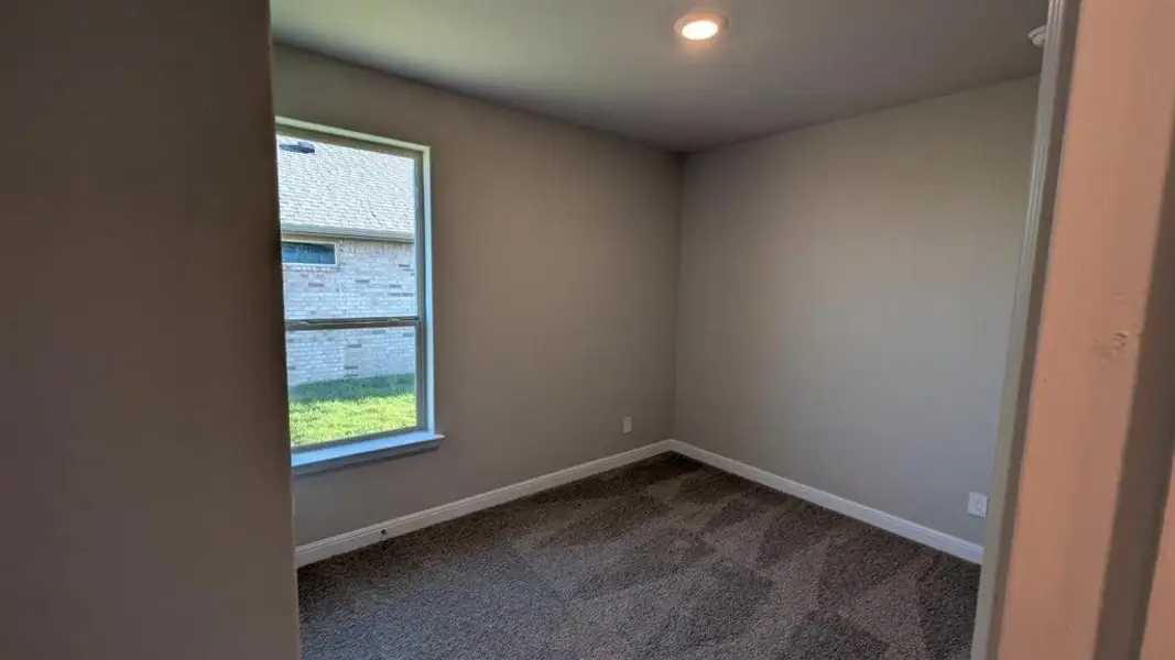 Spacious, unfurnished interior of a new home in Bella Vista, Granbury (Image 15). Spacious, unfurnished interior of a new home in Bella Vista, Granbury (Image 15).