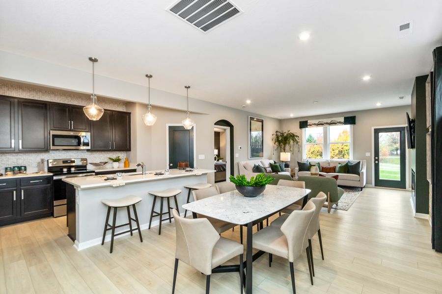 Representative furnished interior of a home built from the Wembley by Fischer Homes in Villas at Gold Creek, Dawsonville (Image 22).