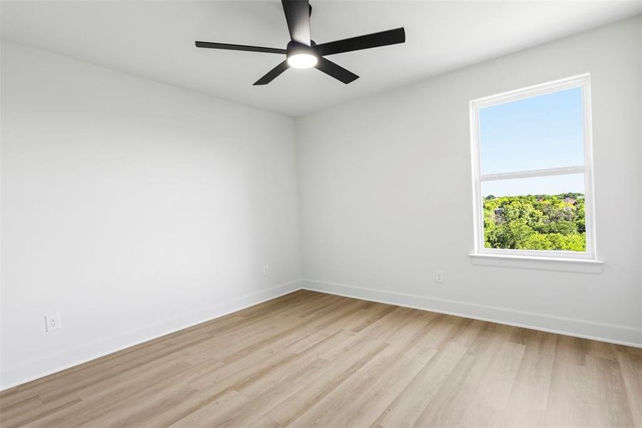 Spacious, unfurnished interior of a new home in , Fort Worth (Image 13).