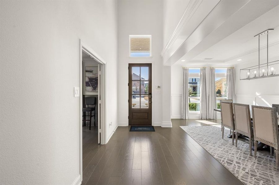 613 Majestic Oak- Entry-1 613 Majestic Oak- Entry-1