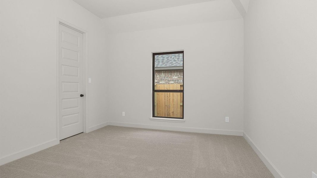 Spacious, unfurnished interior of a new home in Meridiana, Manvel (Image 7).