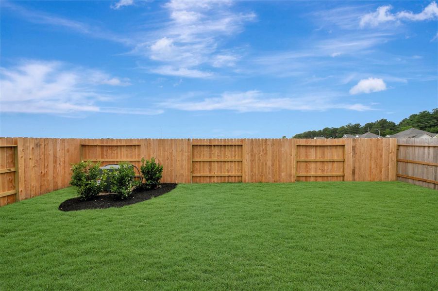 Exterior details and patio area of a home in Sorella, Tomball (Image 4).