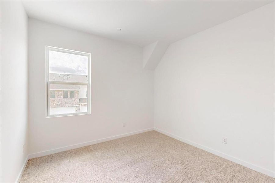 Spacious, unfurnished interior of a new home in Solterra Texas, Mesquite (Image 25).