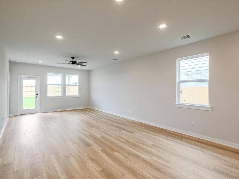 Spacious, unfurnished interior of a new home in Emberly, Beasley (Image 22).