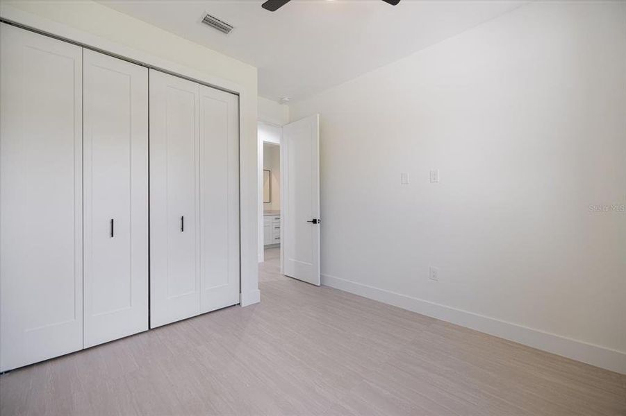 Spacious, unfurnished interior of a new home in , North Port (Image 16).