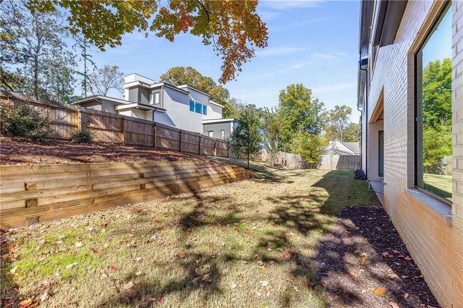 Exterior details and patio area of a home in , Brookhaven (Image 23).