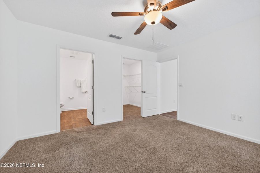 Spacious, unfurnished interior of a new home in , St. Augustine (Image 26).