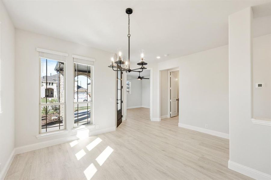 Spacious, unfurnished interior of a new home in Somerset, Venus (Image 21).