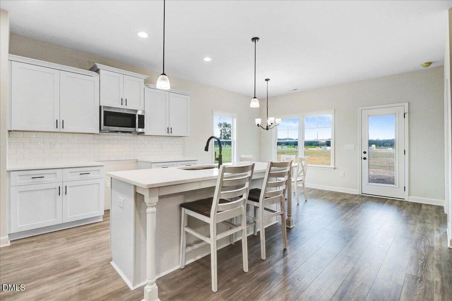 15-3725 Huntcliff Dr-15