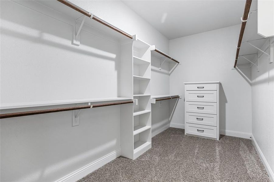 Spacious, unfurnished interior of a new home in , Venus (Image 31).