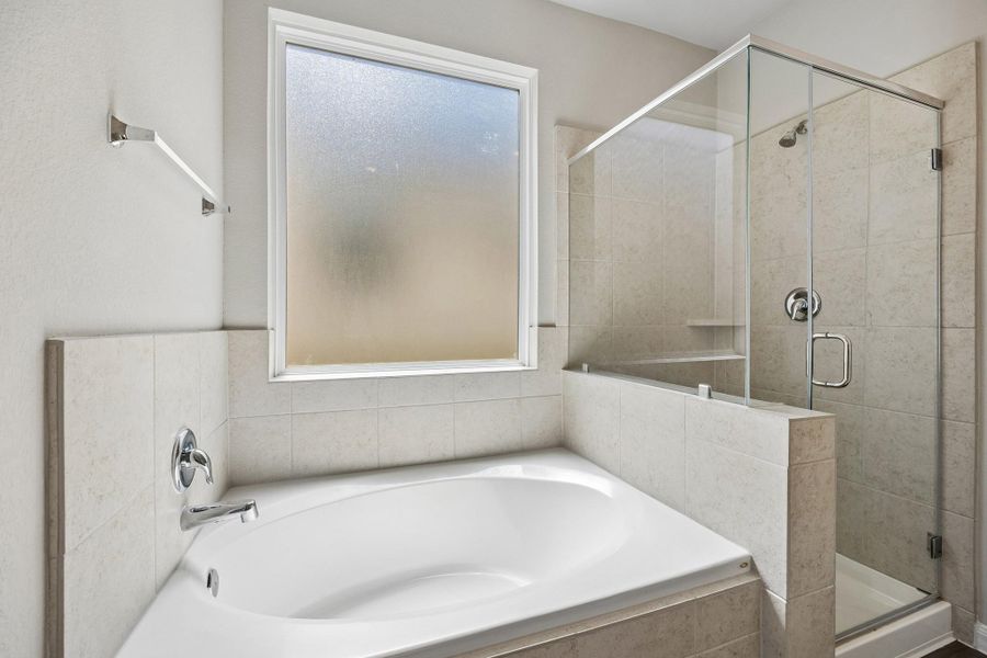 Primary Bath with separate Garden Tub and Shower Primary Bath with separate Garden Tub and Shower