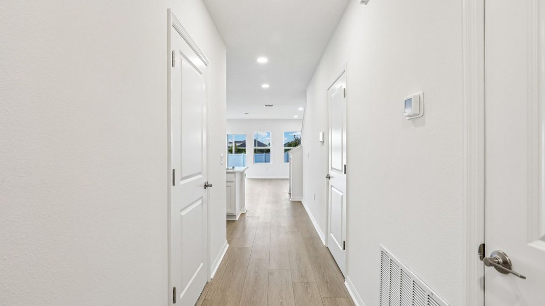 Furnished interior view inside a new home in Twin Oaks, Zephyrhills (Image 9).