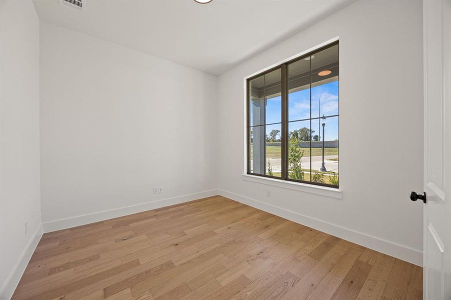 Spacious, unfurnished interior of a new home in Chatham Reserve, Providence Village (Image 22).