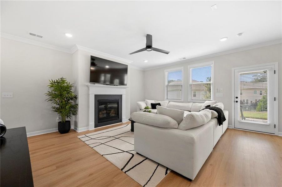 Furnished interior view inside a new home in Avenbrook, Mableton (Image 14).