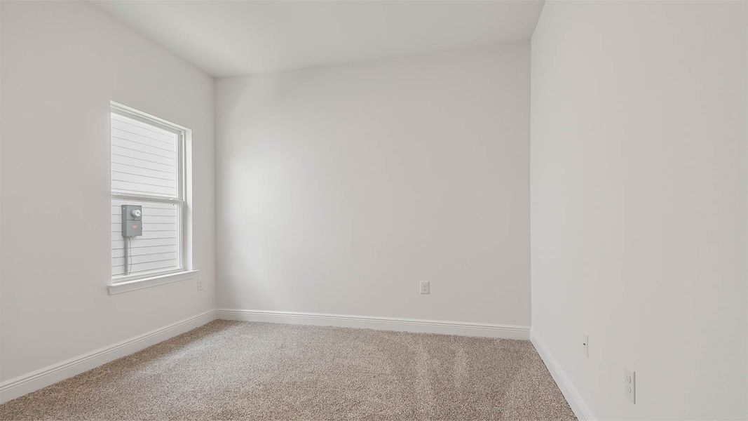 Spacious, unfurnished interior of a new home in Ashton Park Phase III, Freeport (Image 23).