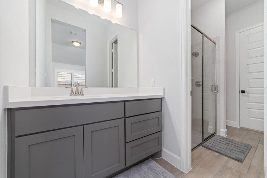 Furnished interior view inside a new home in Cross Creek Ranch, Fulshear (Image 34).