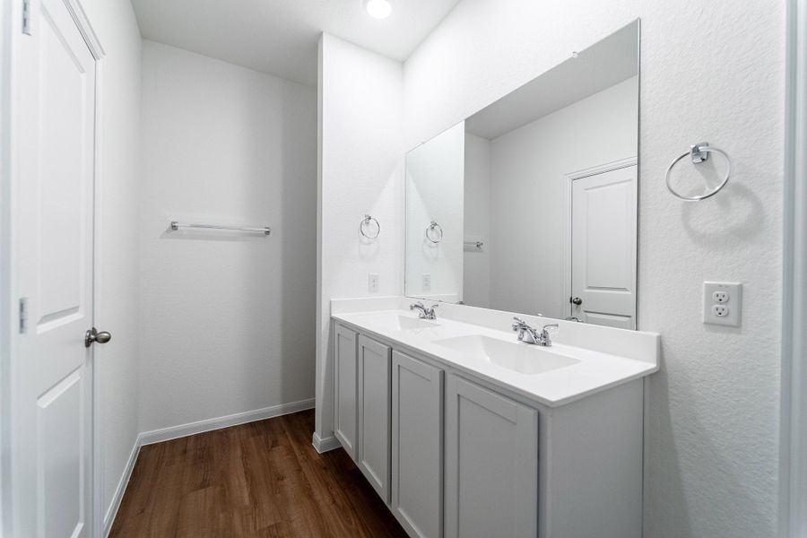 Furnished interior view inside a new home in Windrose Green, Angleton (Image 9).
