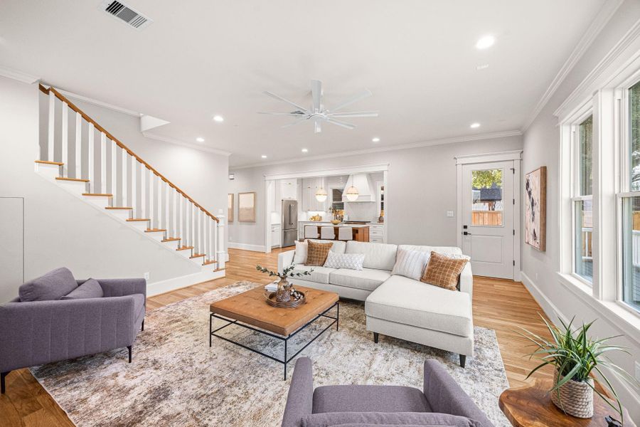 Open to kitchen. The door to right leads to backyard deck. Open to kitchen. The door to right leads to backyard deck.