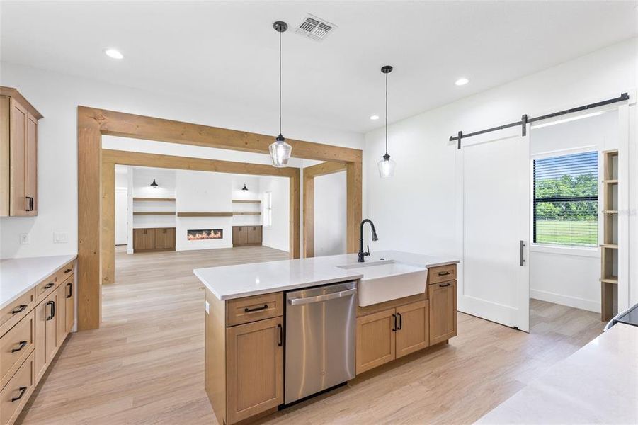 Furnished interior view inside a new home in , Yeehaw Junction (Image 6).