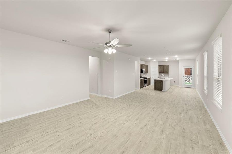 06. 114 Van Horn - Family (2) 06. 114 Van Horn - Family (2)