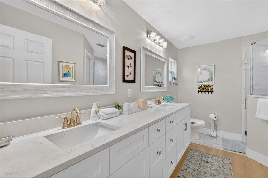 Furnished interior view inside a new home in , Mount Dora (Image 17).