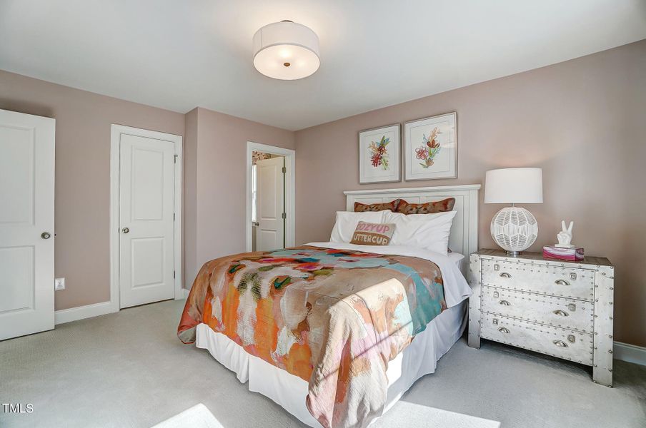 Roanoke - BTS Model - 052 Roanoke - BTS Model - 052