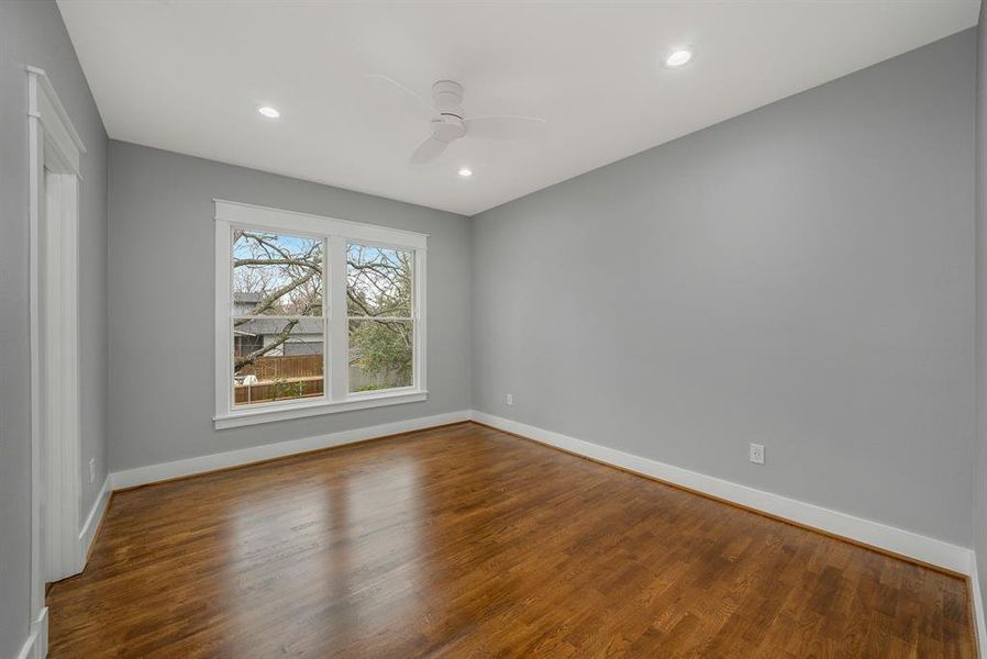 Spacious, unfurnished interior of a new home in , Dallas (Image 20).
