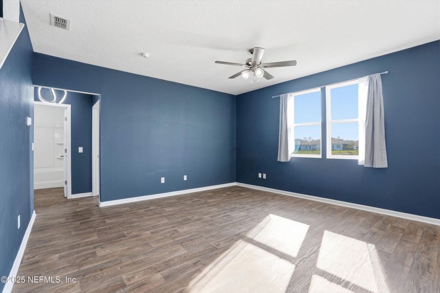Spacious, unfurnished interior of a new home in Sawmill Branch Express, Palm Coast (Image 17). Spacious, unfurnished interior of a new home in Sawmill Branch Express, Palm Coast (Image 17).