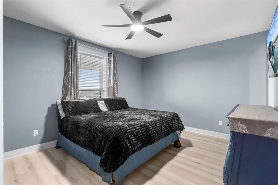 Furnished interior view inside a new home in , Tolar (Image 12).