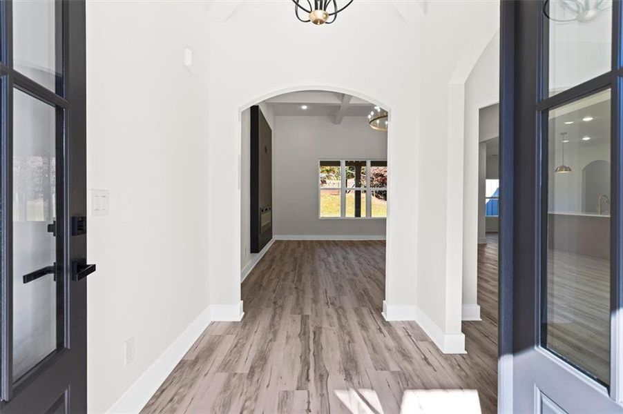 Spacious, unfurnished interior of a new home in , Gainesville (Image 55).