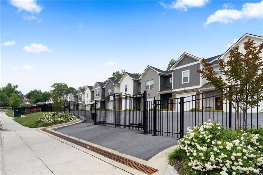 Front exterior of a new home in , Rome, GA, highlighting curb appeal (Image 21). Front exterior of a new home in , Rome, GA, highlighting curb appeal (Image 21).