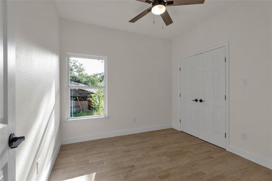 Spacious, unfurnished interior of a new home in , Mineral Wells (Image 37).