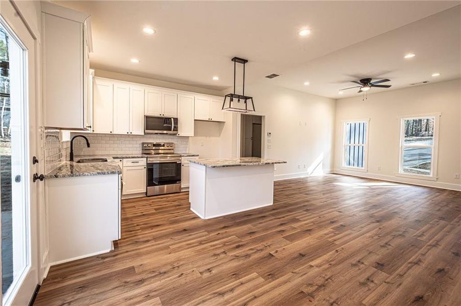 Furnished interior view inside a new home in , Dawsonville (Image 15). Furnished interior view inside a new home in , Dawsonville (Image 15).