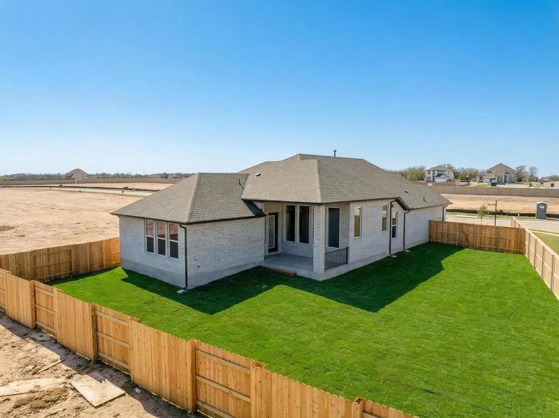 Exterior details and patio area of a home in The Colony - 50', Bastrop (Image 15).