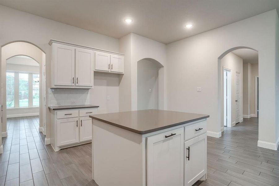 Furnished interior view inside a new home in Oak Hills, Burleson (Image 14).