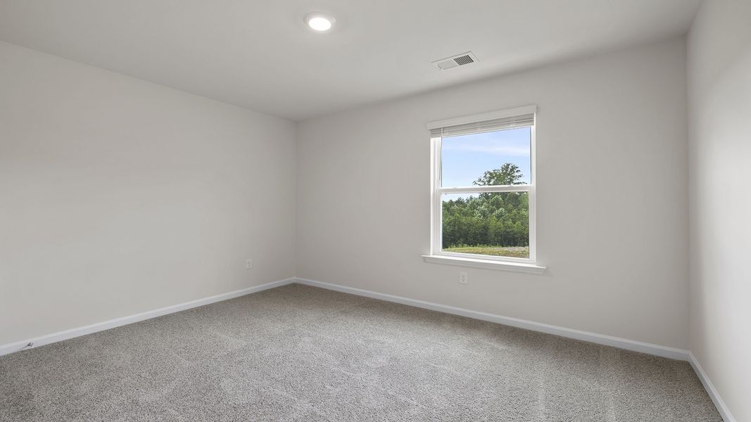 Spacious, unfurnished interior of a new home in Treemont Commons, Wellford (Image 23).