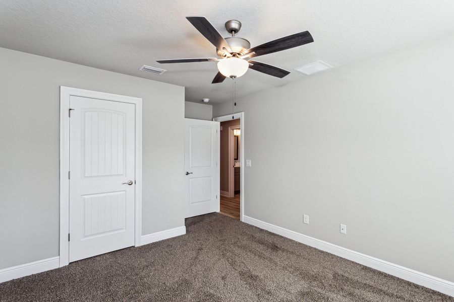 8564 La Salle Dr-17 8564 La Salle Dr-17