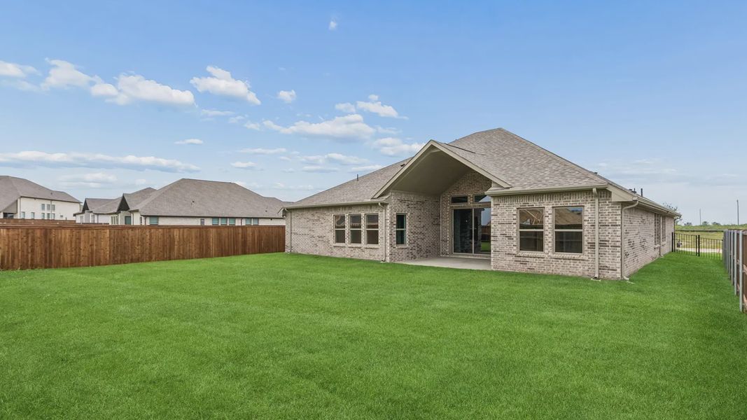 Exterior details and patio area of a home in Silo Mills, Joshua (Image 4). Exterior details and patio area of a home in Silo Mills, Joshua (Image 4).