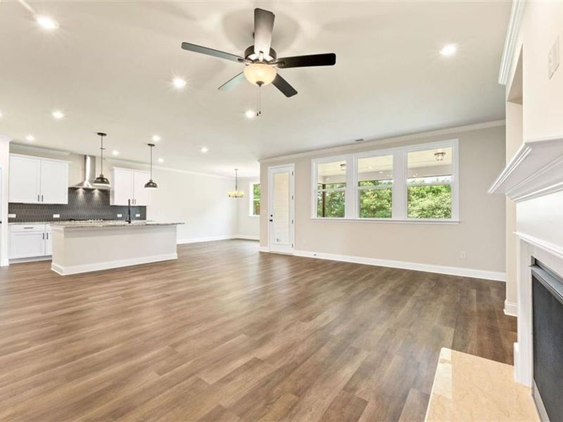 Spacious, unfurnished interior of a new home in Wehunt Meadows, Hoschton (Image 18).