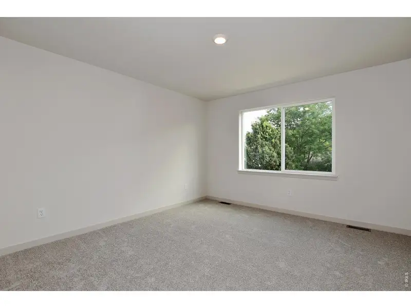 Spacious, unfurnished interior of a new home in , Berthoud (Image 17).