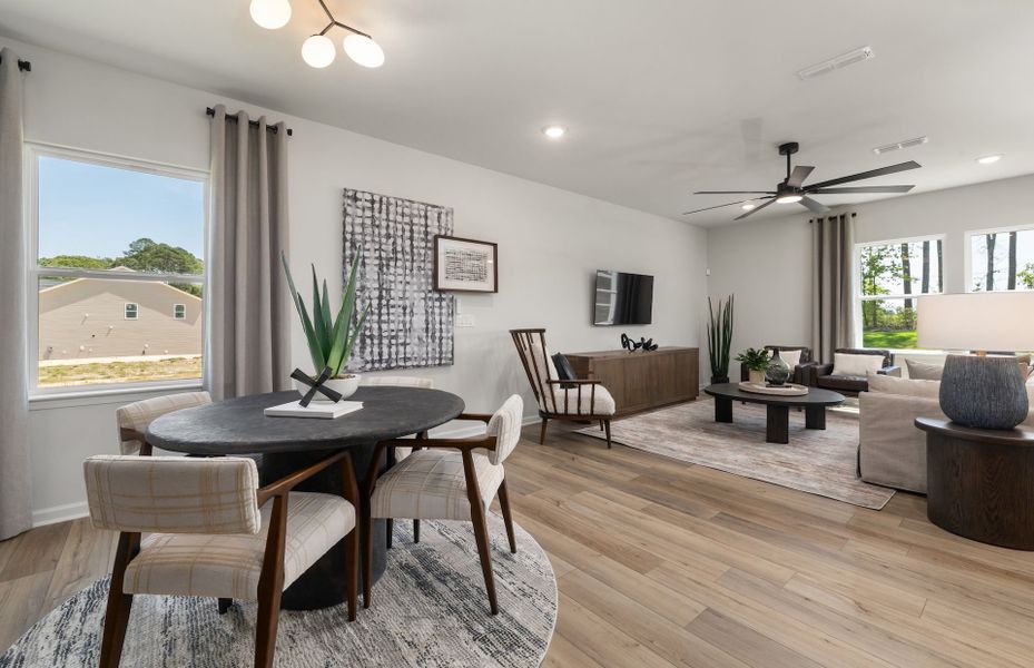 Representative furnished interior of a home built from the Murray by Pulte Homes in Wimberly, Angier (Image 36). Representative furnished interior of a home built from the Murray by Pulte Homes in Wimberly, Angier (Image 36).