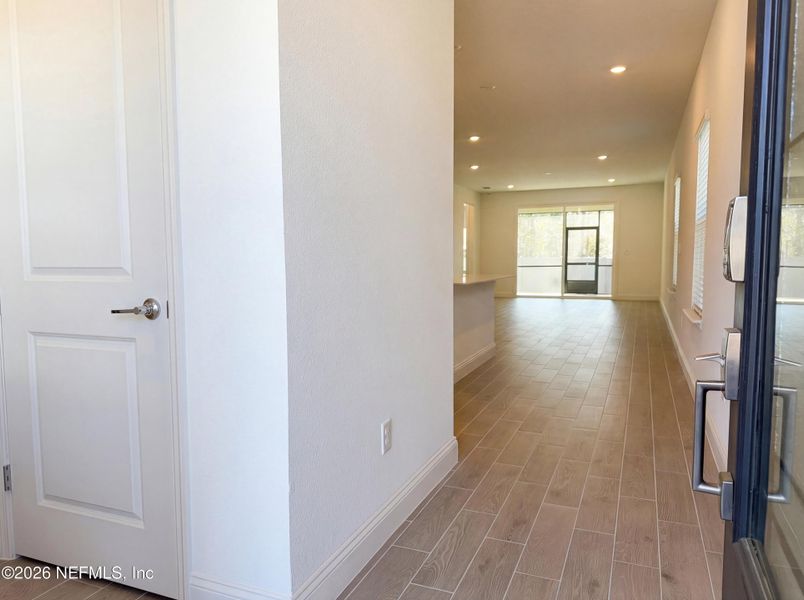 Spacious, unfurnished interior of a new home in , St. Johns (Image 19).