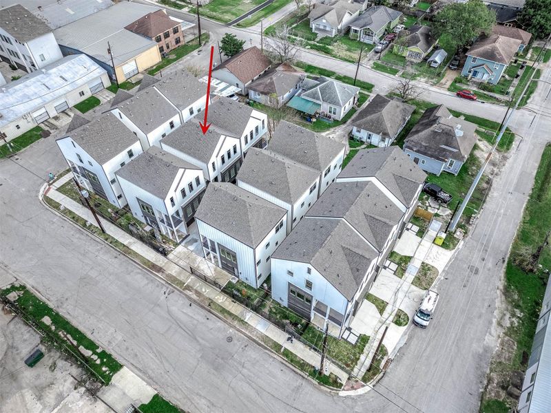 Image 34 of a home in .