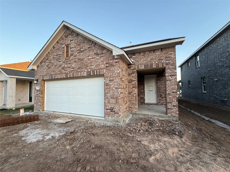 Exterior details and patio area of a home in The Cottages at La Cima, San Marcos (Image 2).
