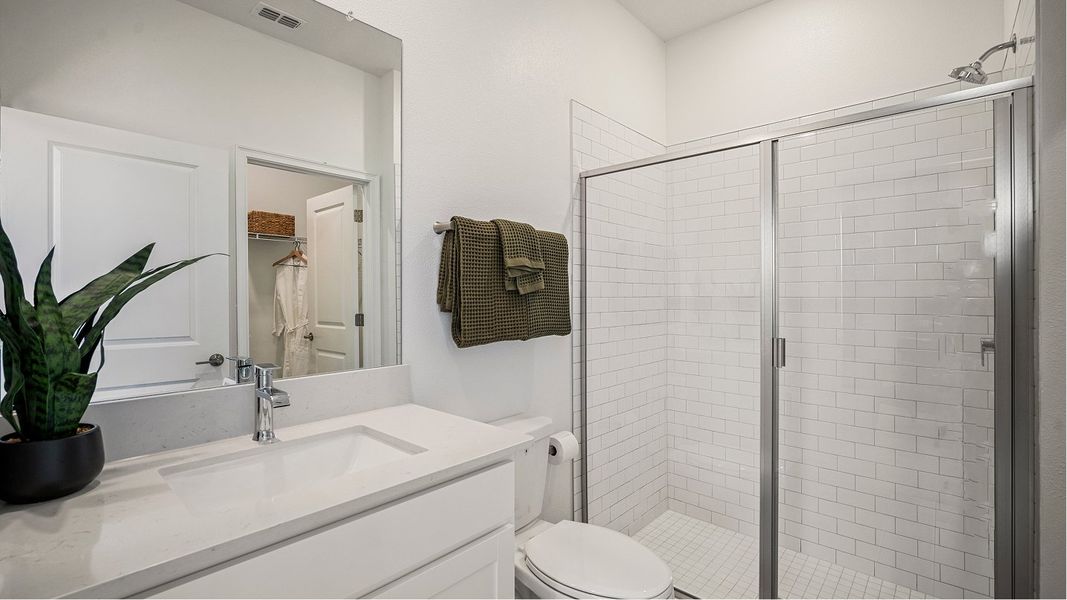 3230 Mc Ginnis Bath4 F1 Base3 3230 Mc Ginnis Bath4 F1 Base3