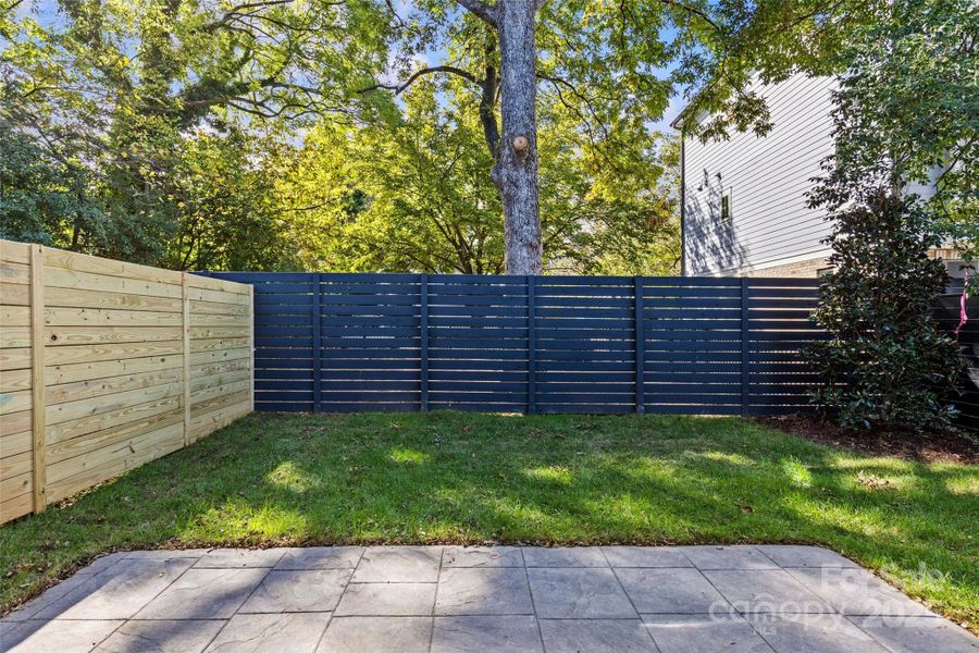 Image 38 of a home in .